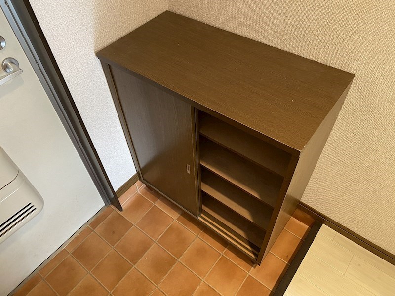 サープラスＴ  収納