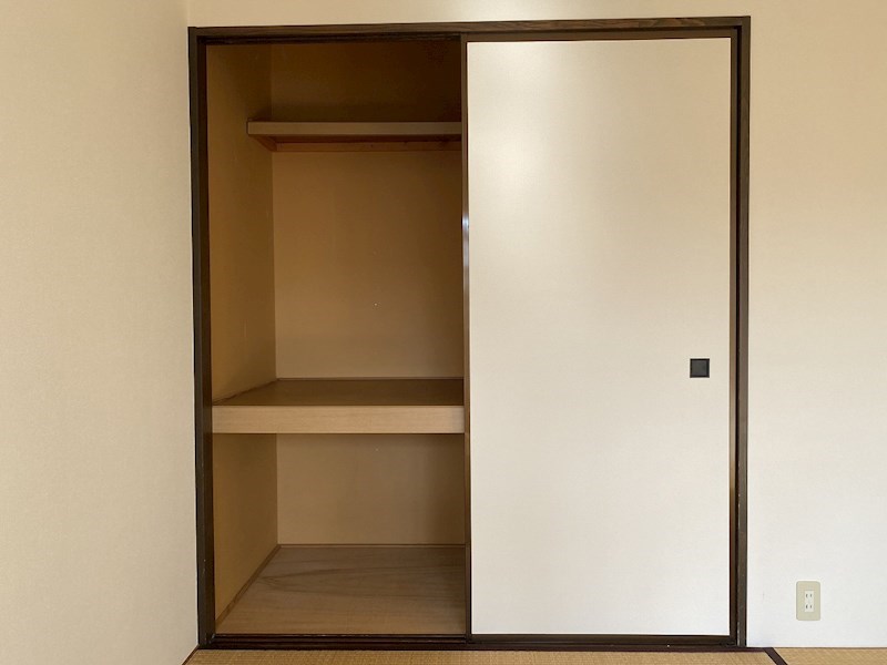 シャトーシャンポール 収納