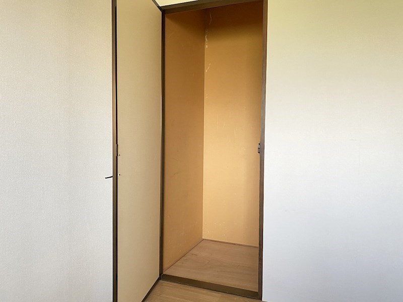 シャトーシャンポール 収納
