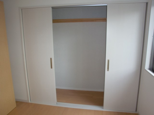 Brandnew City F 収納