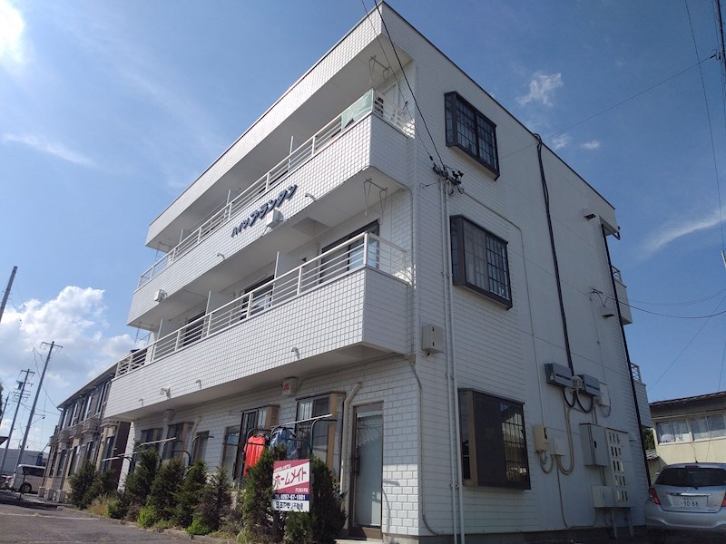 ハイツプランタン 外観