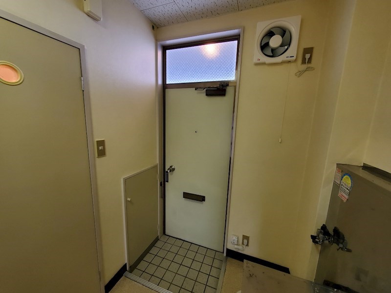 ハイツプランタン 玄関