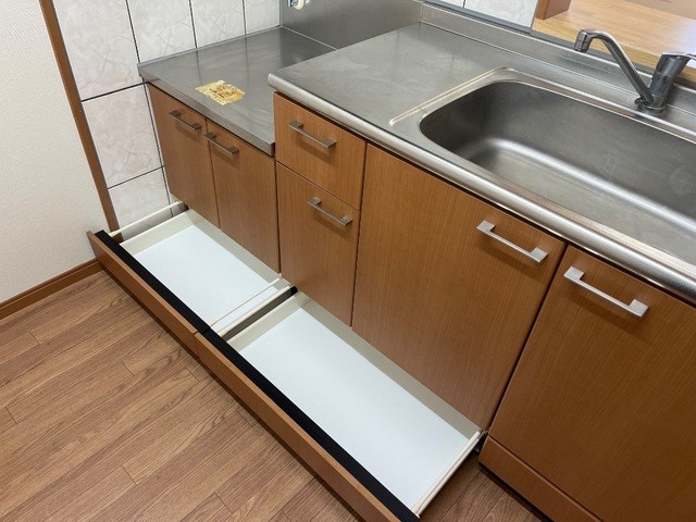パル　ファミール 収納
