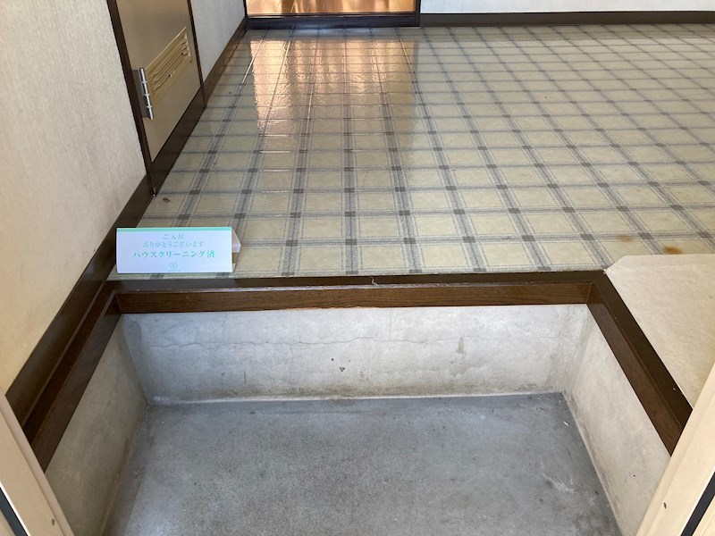 フォーブル甘利 玄関