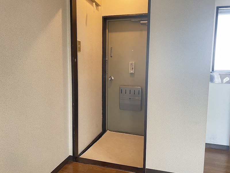コーポサンライズ 玄関