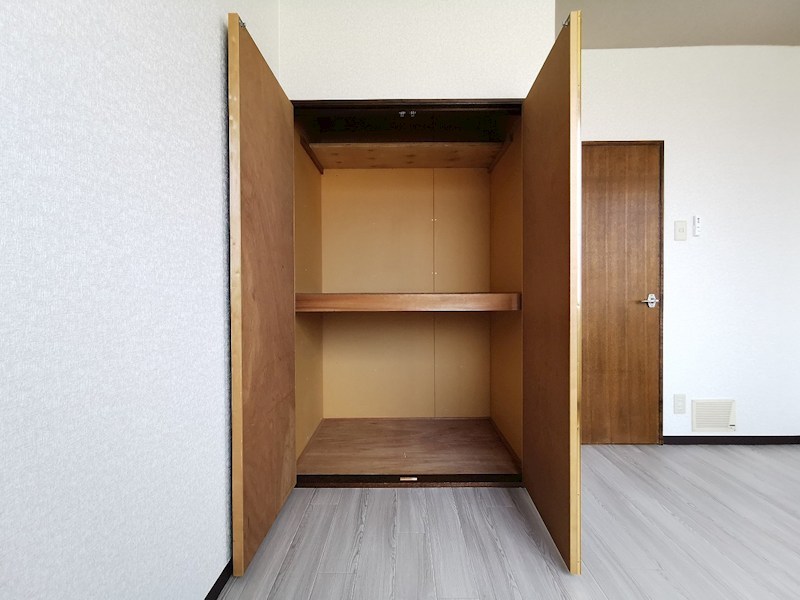 神科グランドマンション 収納