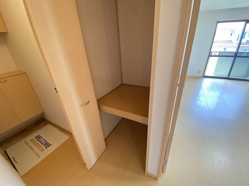 クラテールＮ　Ａ棟 収納