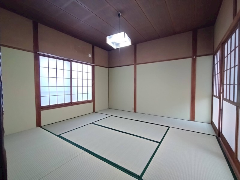 長野県小諸市御影新田 リビング
