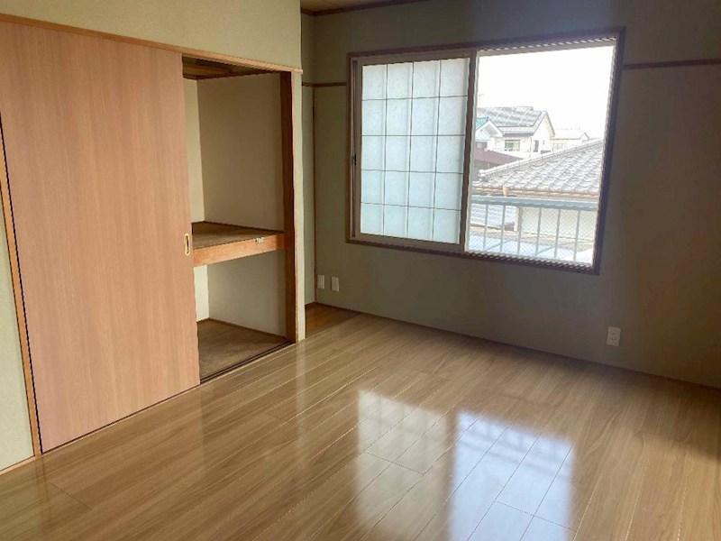 コーポ内津 収納