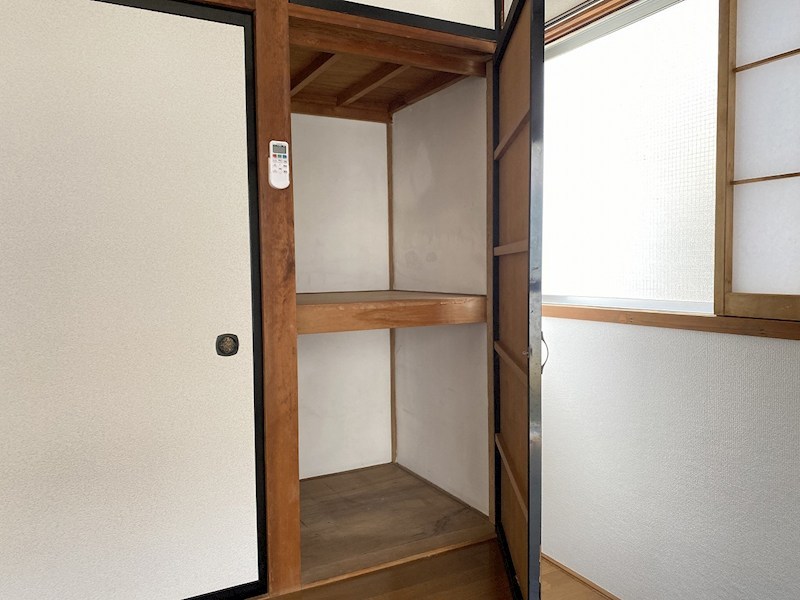 井上貸住宅 収納