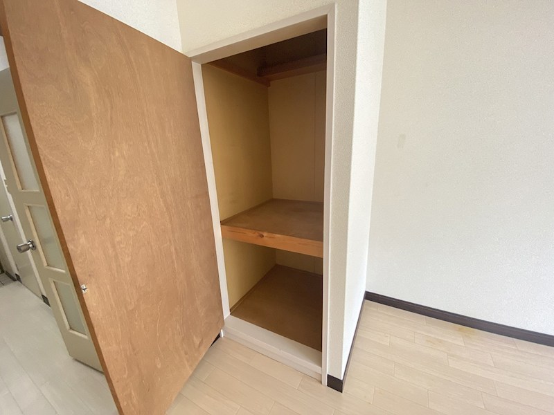 ドミール緑が丘 収納