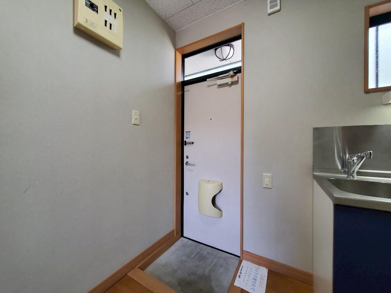 塩崎第一ビル 玄関