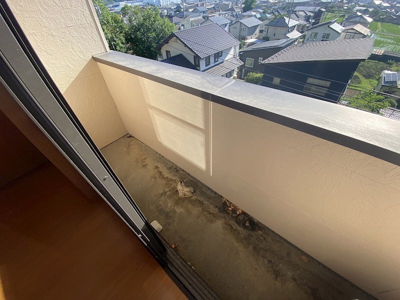 ハーベスト常入 ベランダ