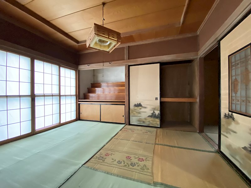 長野県北佐久郡御代田町御代田 収納