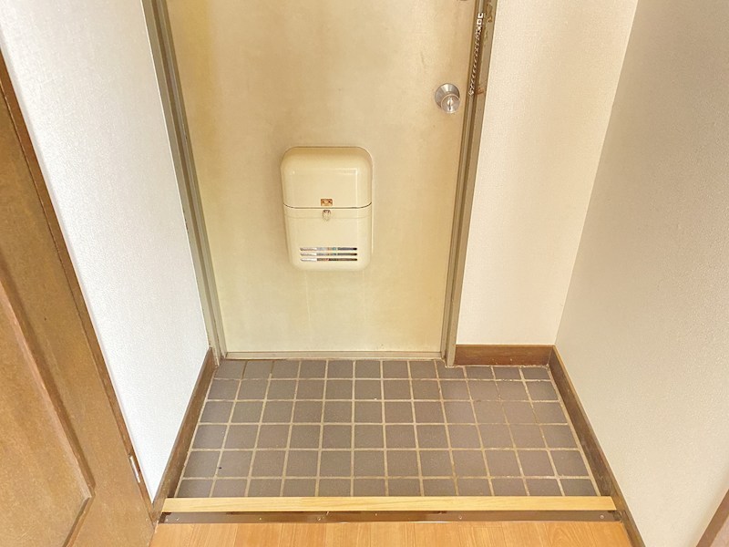 メゾン２１篠井原Ａ棟 玄関