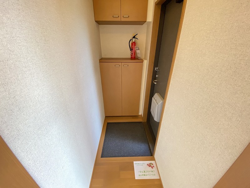 ハイツＴ 玄関
