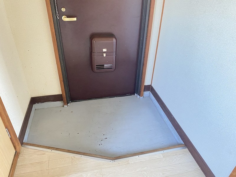 セントラルビル 玄関