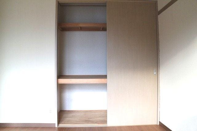 サンヴィレッジ　ヤマホ　B棟 収納