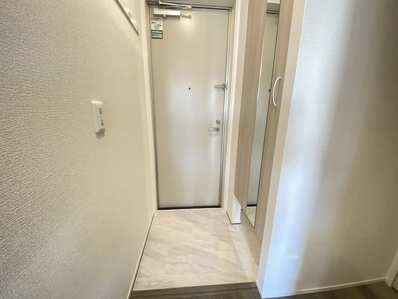 トリシア横町NORTH 玄関