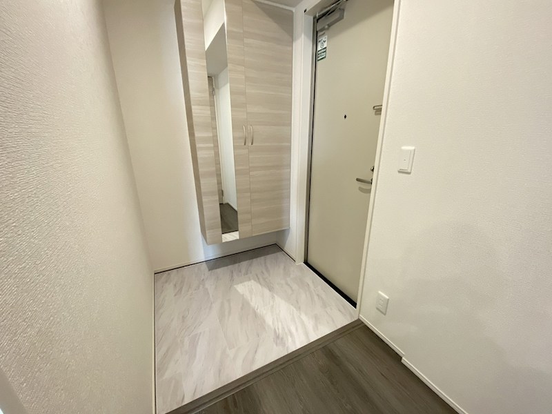 トリシア横町NORTH 玄関