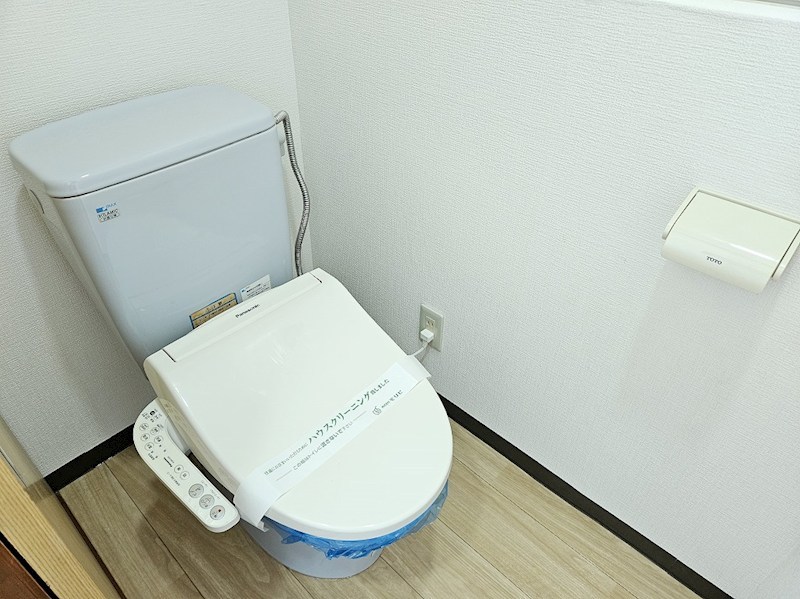 西沖マンション トイレ