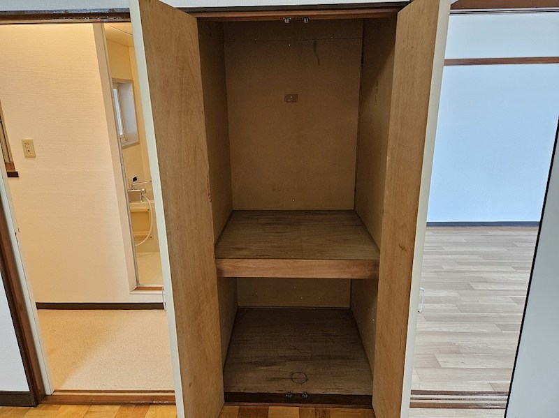 西沖マンション 収納