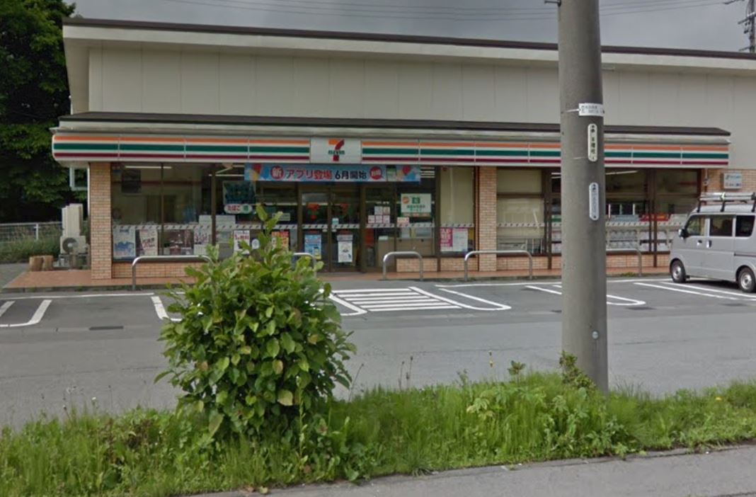 グランソラナ軽井沢 コンビニ