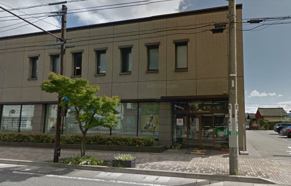 グランソラナ軽井沢 銀行