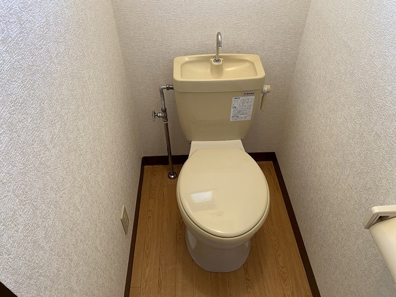 ホワイトパレス トイレ