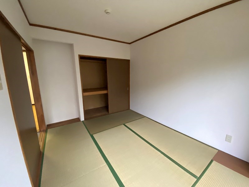 小林マンション 収納