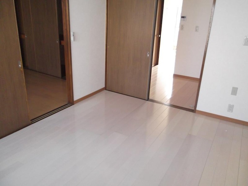 シャトレーゼ上田 ベッドルーム