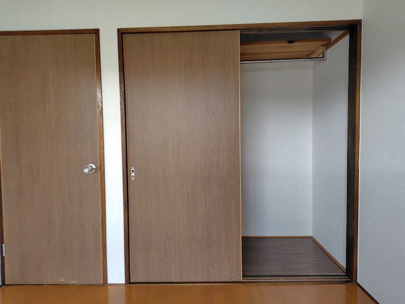 エコールハイツ 収納