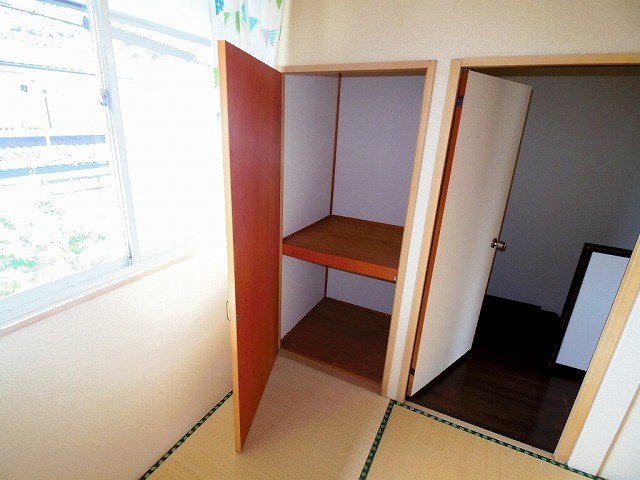 サンテラスルミエール 収納