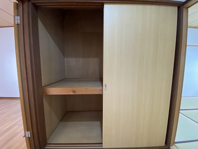コーポ泉２号棟 収納