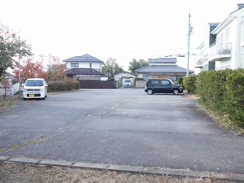 パレス・ラピュタβ 駐車場