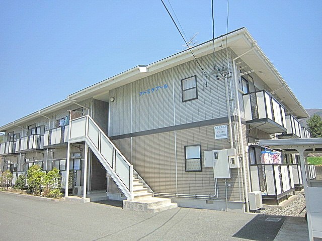 アドミラブール 外観