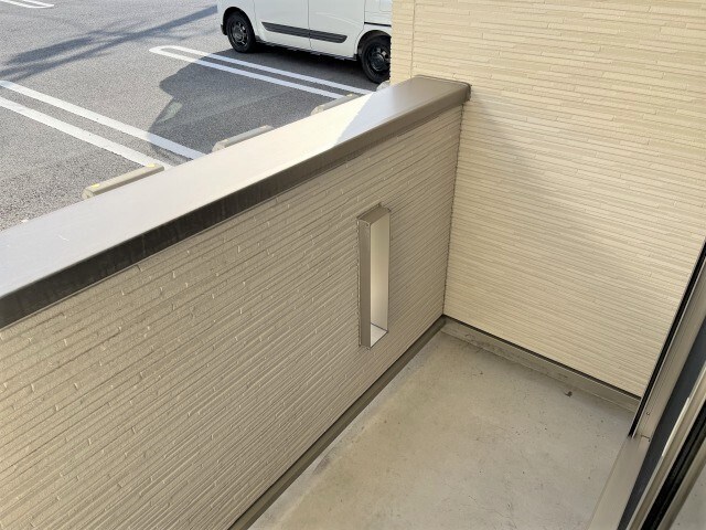 ドゥーメゾントモエ ベランダ