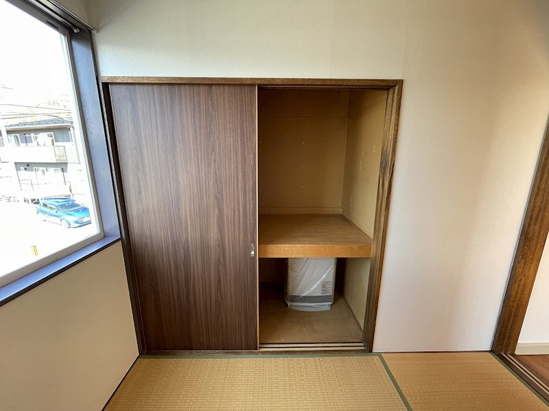 サンハイツ大久保B 収納