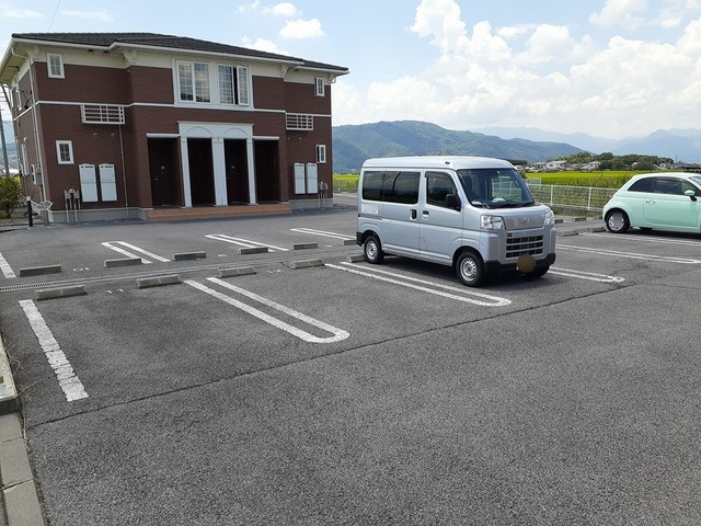 ラ・プロスペリテ　Ｂ 駐車場