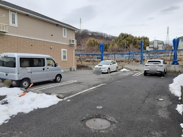 カーサ・ソーレ　Ａ 駐車場