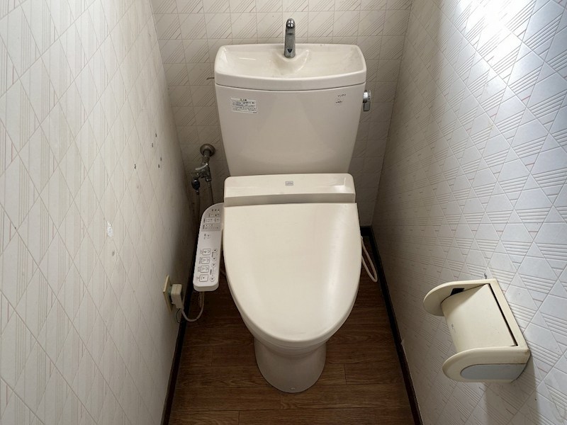 諏訪形戸建 トイレ