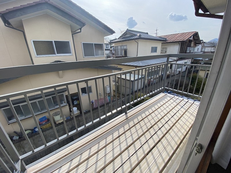 諏訪形戸建 ベランダ