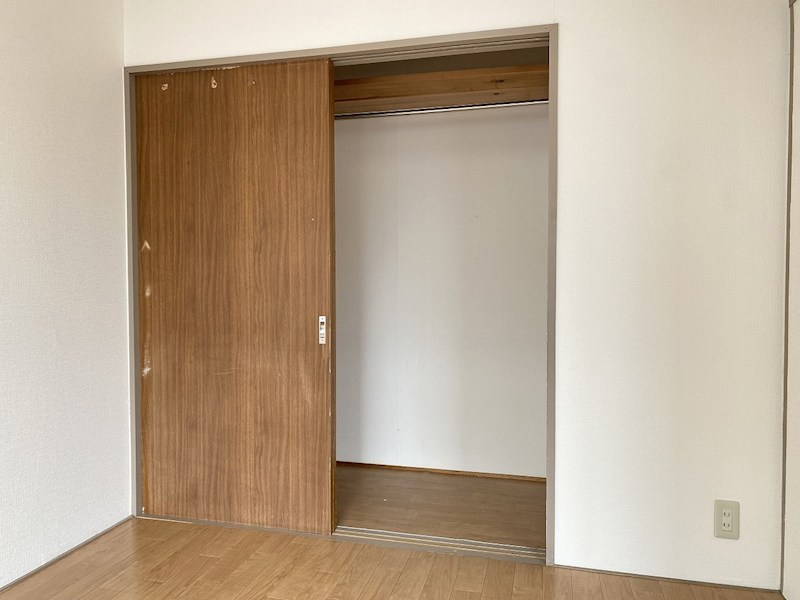 メゾンオークラ 収納