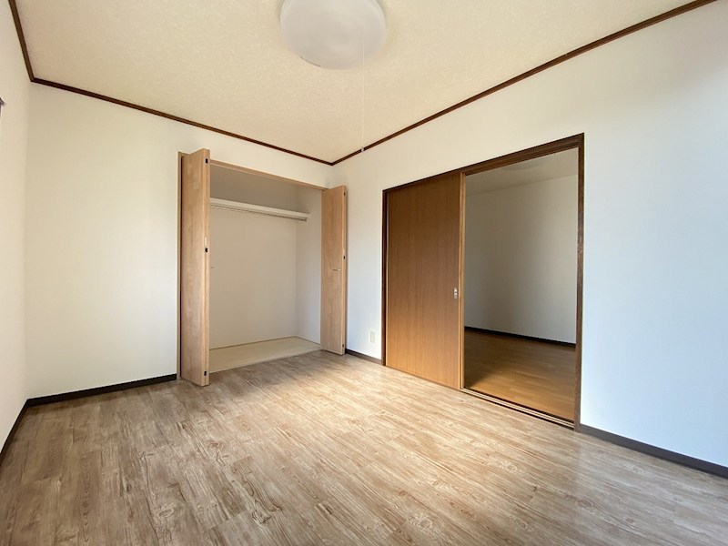 Tフラット その他