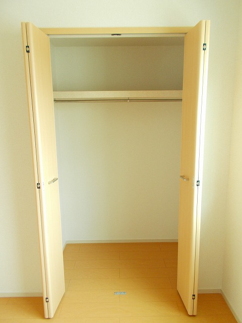 ベルパレット東 収納