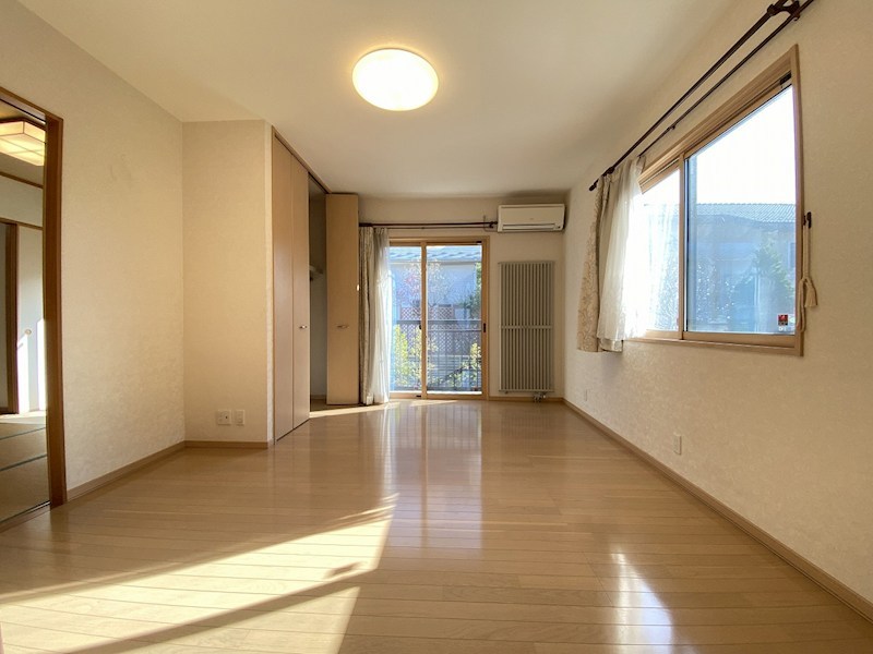 小山様貸住宅 ベッドルーム