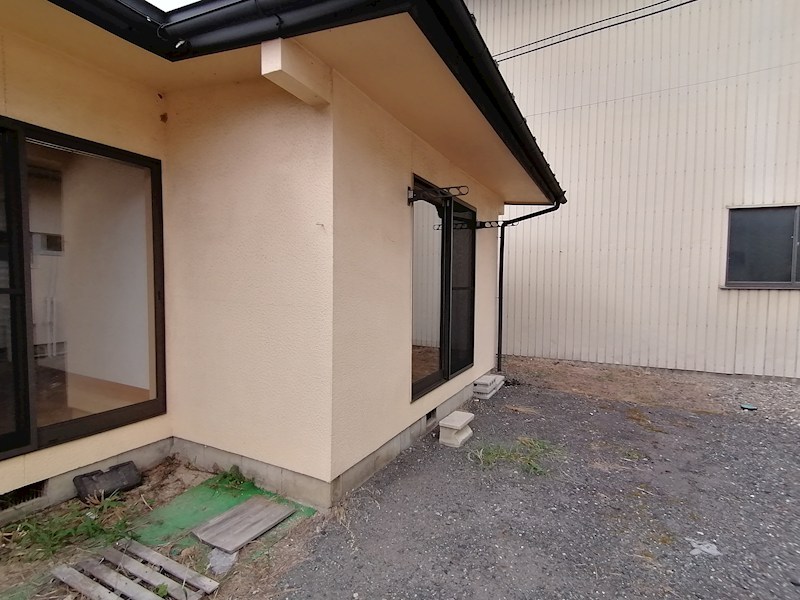 宮下アパート ベランダ