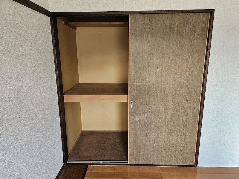 神科グランドマンション 収納