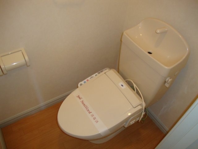 エル・シャトー　Ｂ棟 トイレ
