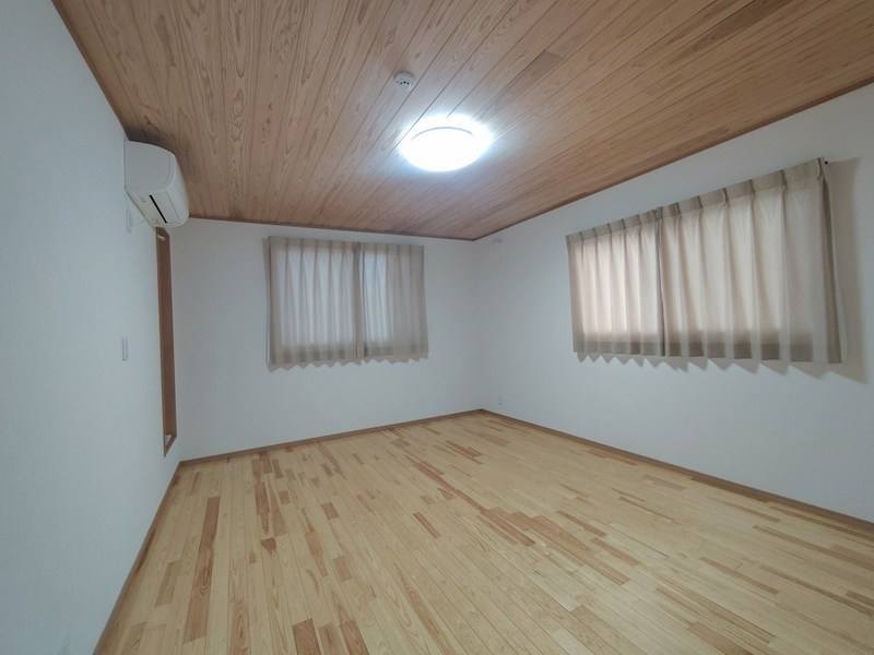 御嶽堂戸建 ベッドルーム